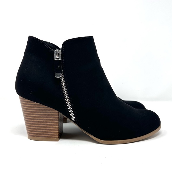 Style & Co Masrinaaf Women's Black Microsuede Ankle Booties - Picture 4 of 11